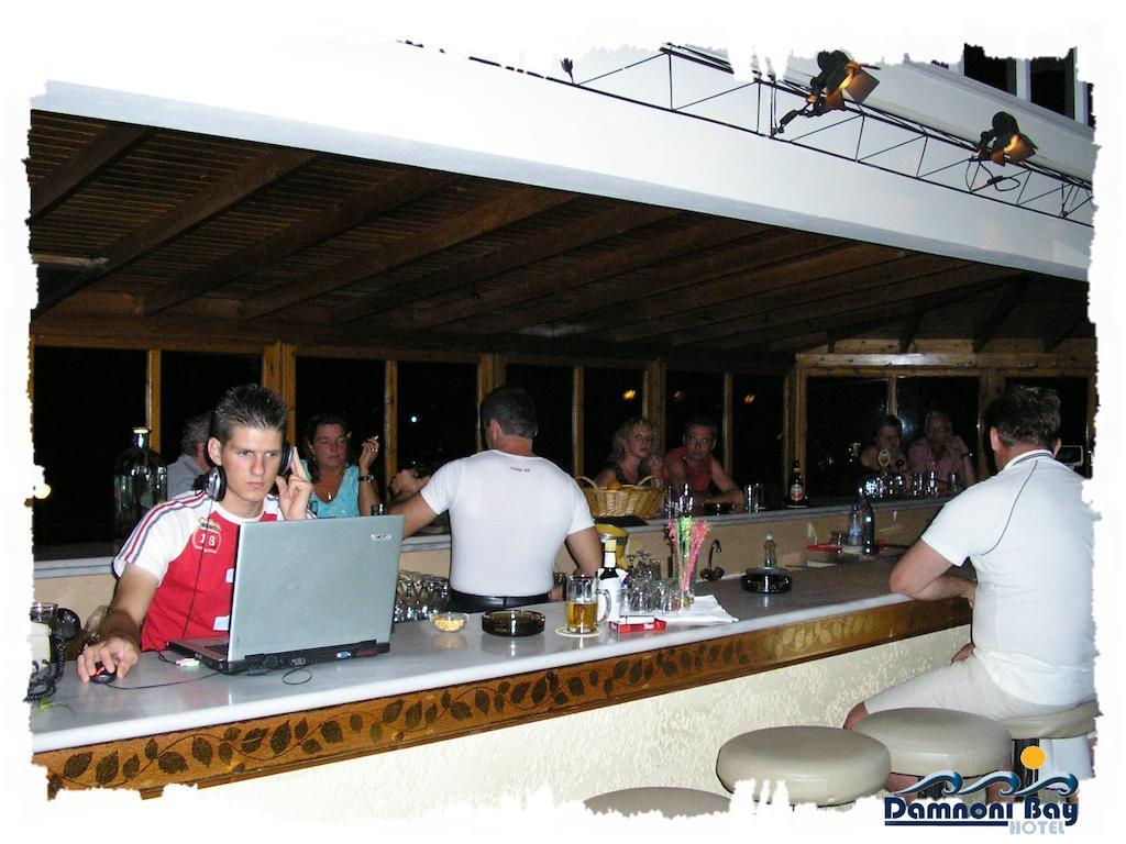 Damnoni Bay Hotel Exterior foto